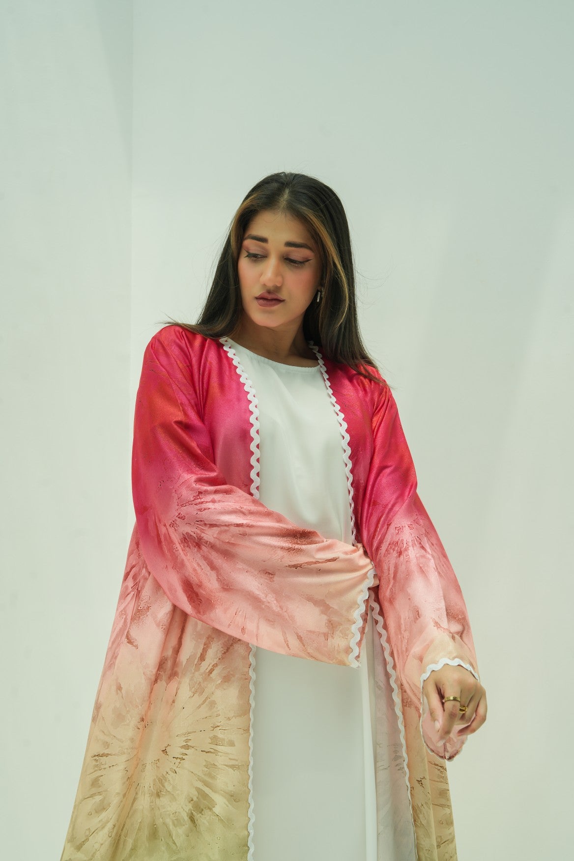 Blush Marble Elegance Abaya