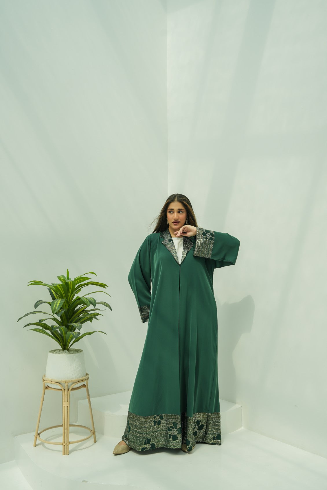 Emerald Luxe Jacquard Abaya