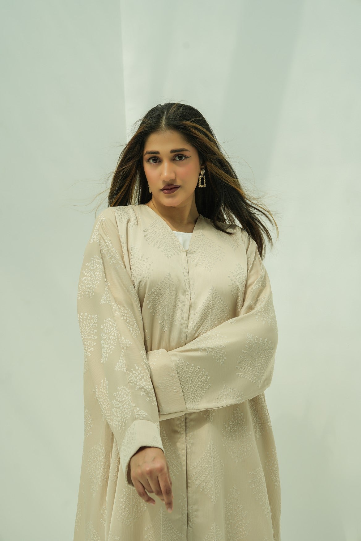 Ivory Embroidered Elegance Abaya