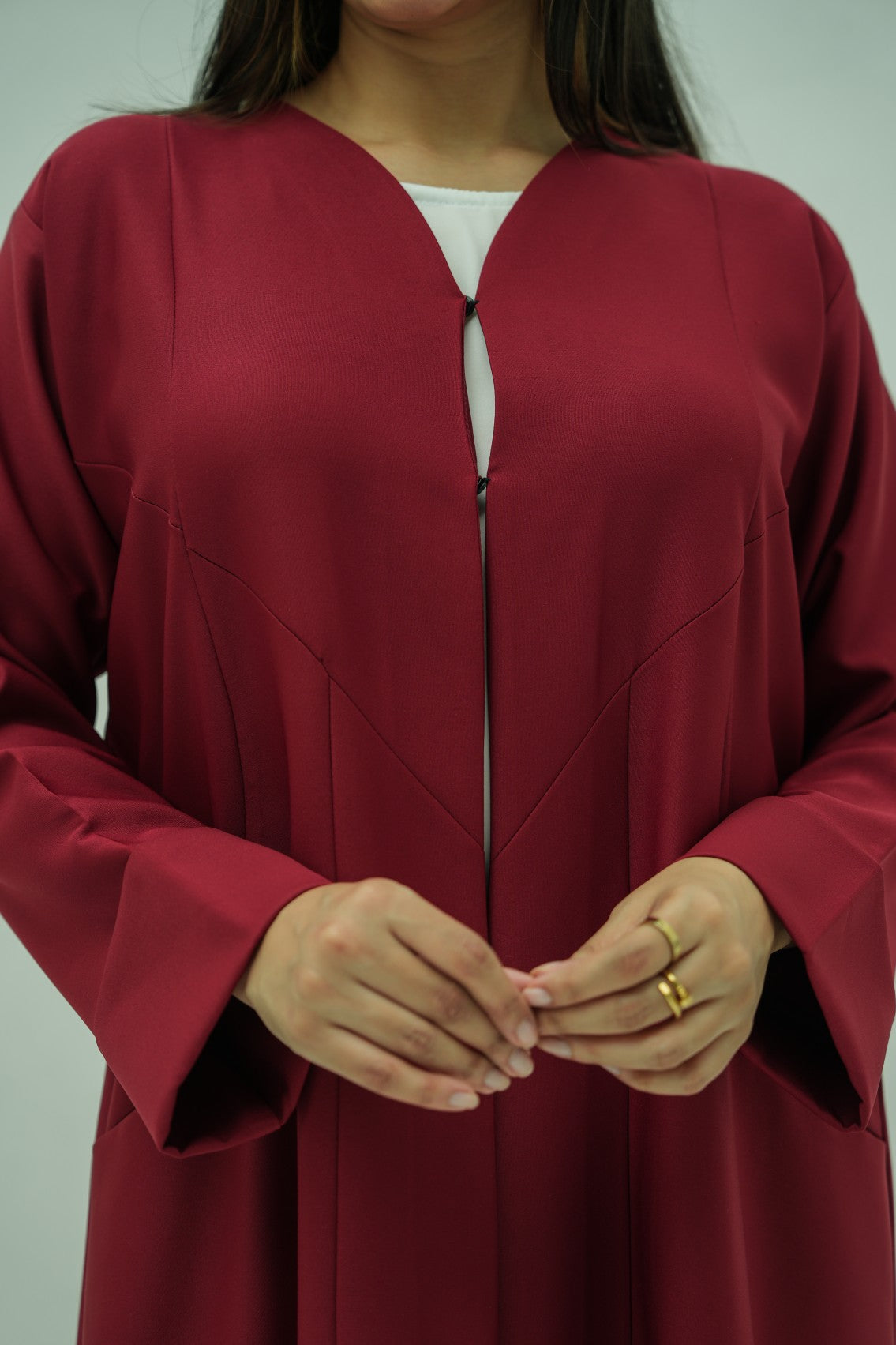 Ruby Minimalist Abaya