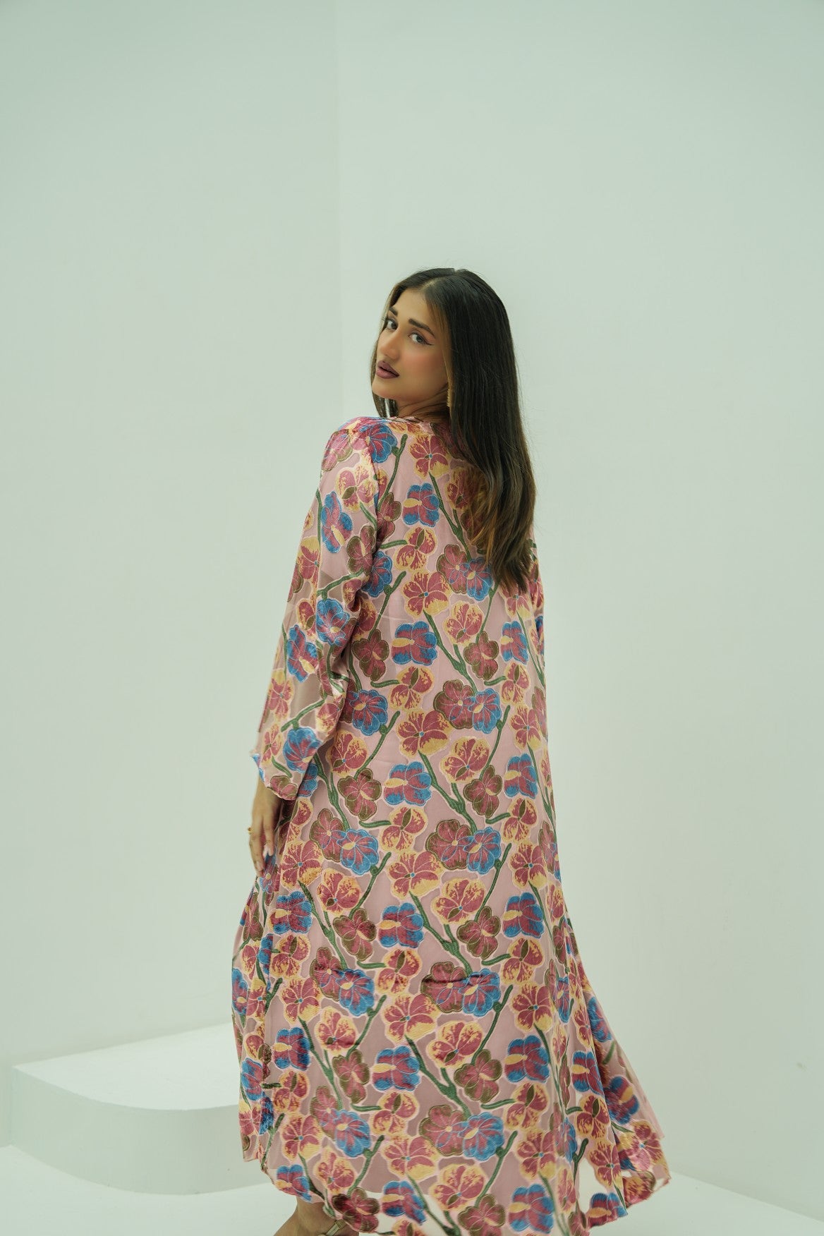 Blush Floral Bloom Abaya