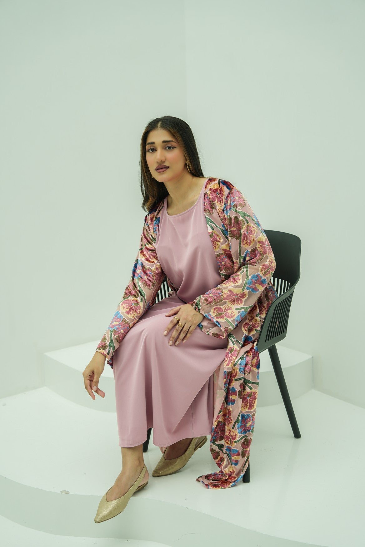 Blush Floral Bloom Abaya